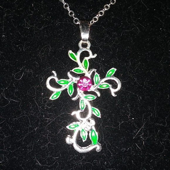 Beautiful Silver Tone Floral Cross Earrings and Necklace Set - Picture 2 of 3